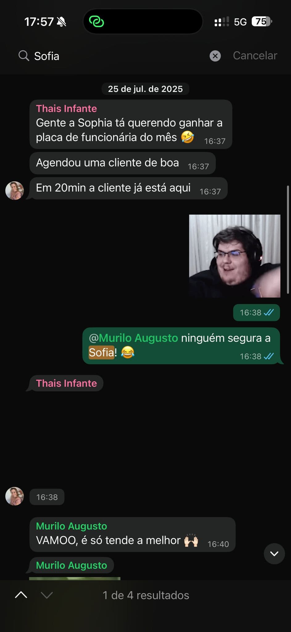 Mensagem de Thais Infante celebrando a Sophia agendando uma paciente que chegou em 20 minutos.